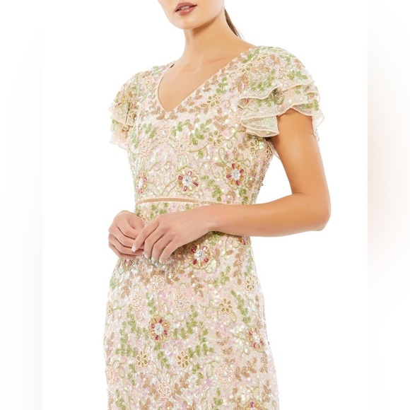 Mac Duggal | 10772 Embellished Ruffled Cap Sleeve V Neck Gown Size 20 NEW - Picture 4 of 10